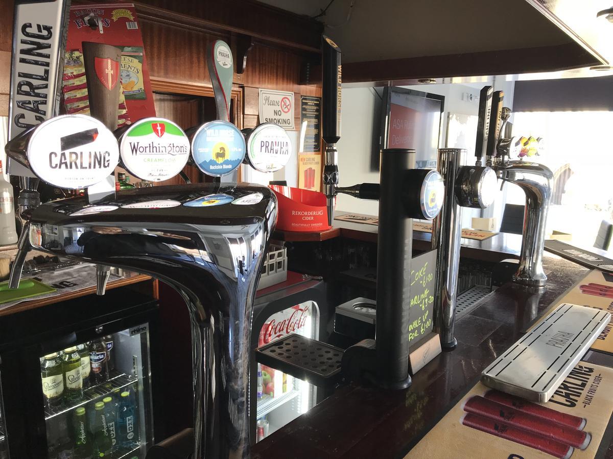 The New Alexandra Hotel Llandudno Luaran gambar
